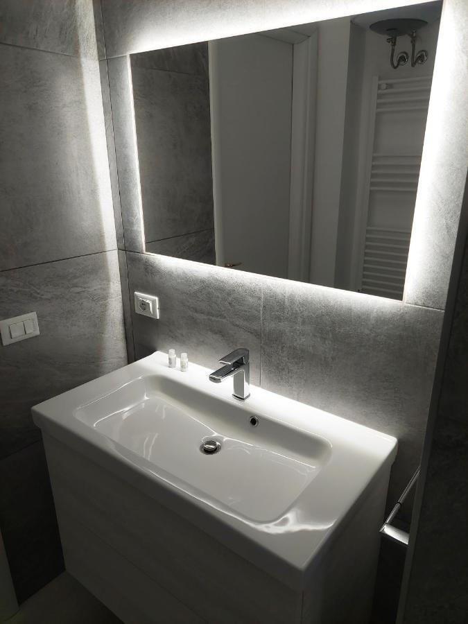 Conte Rosso Apartment ローマ エクステリア 写真