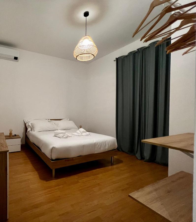 Conte Rosso Apartment ローマ エクステリア 写真