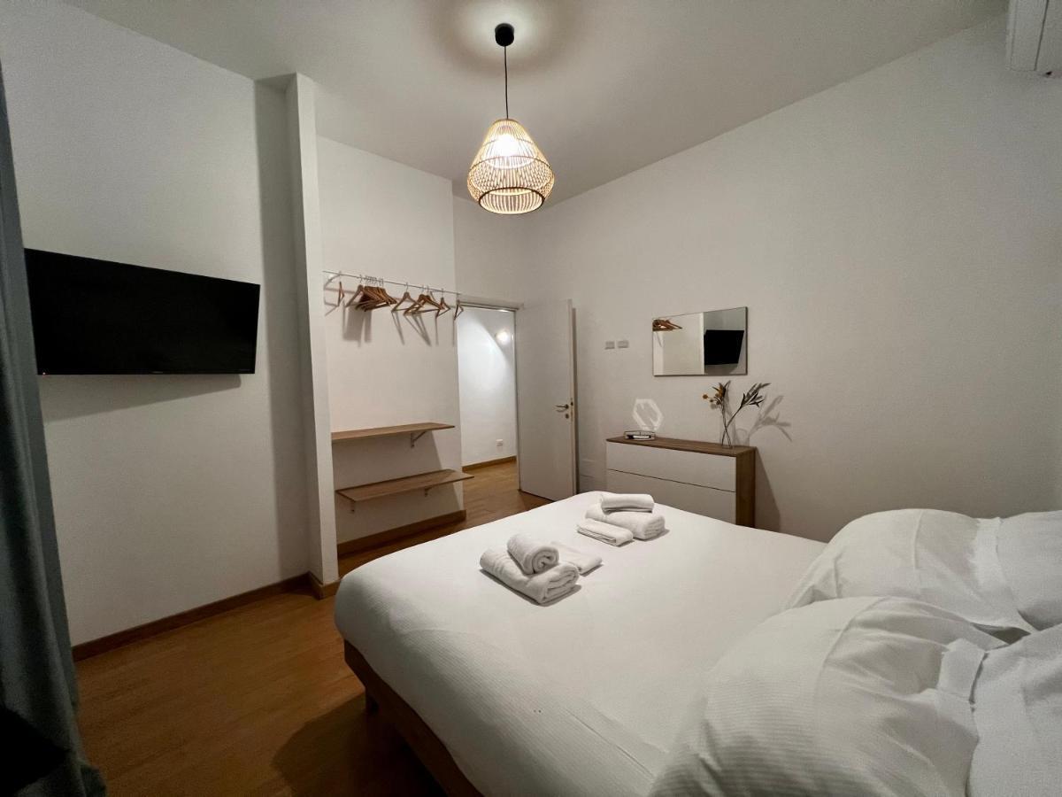 Conte Rosso Apartment ローマ エクステリア 写真