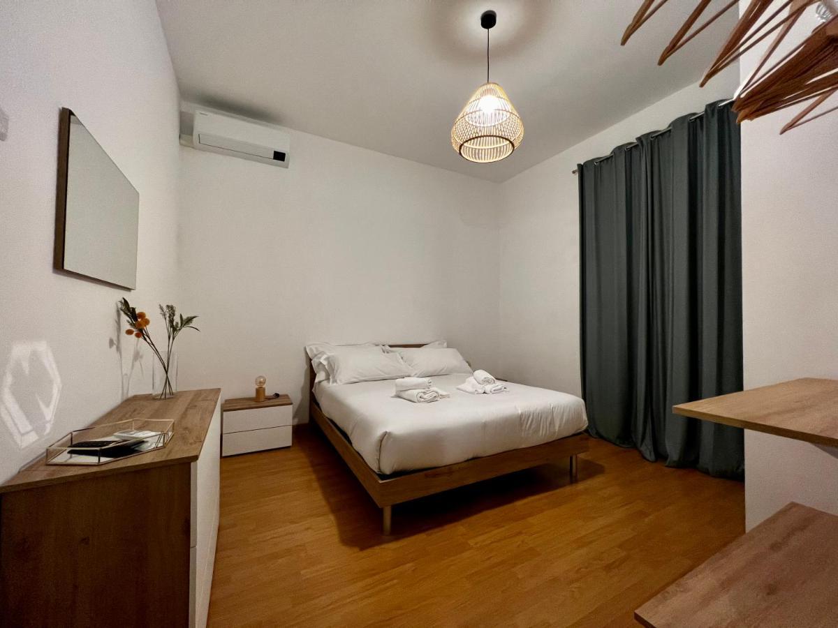 Conte Rosso Apartment ローマ エクステリア 写真