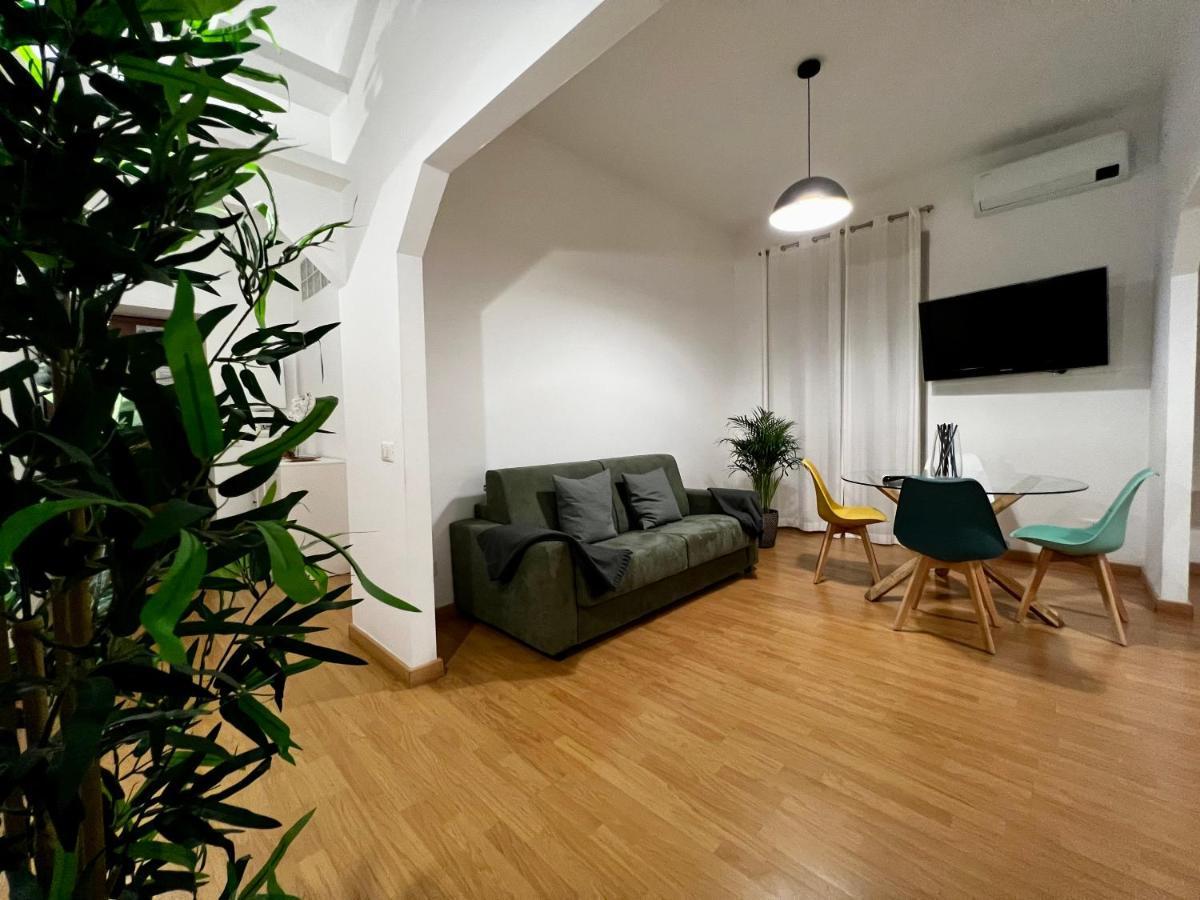 Conte Rosso Apartment ローマ エクステリア 写真